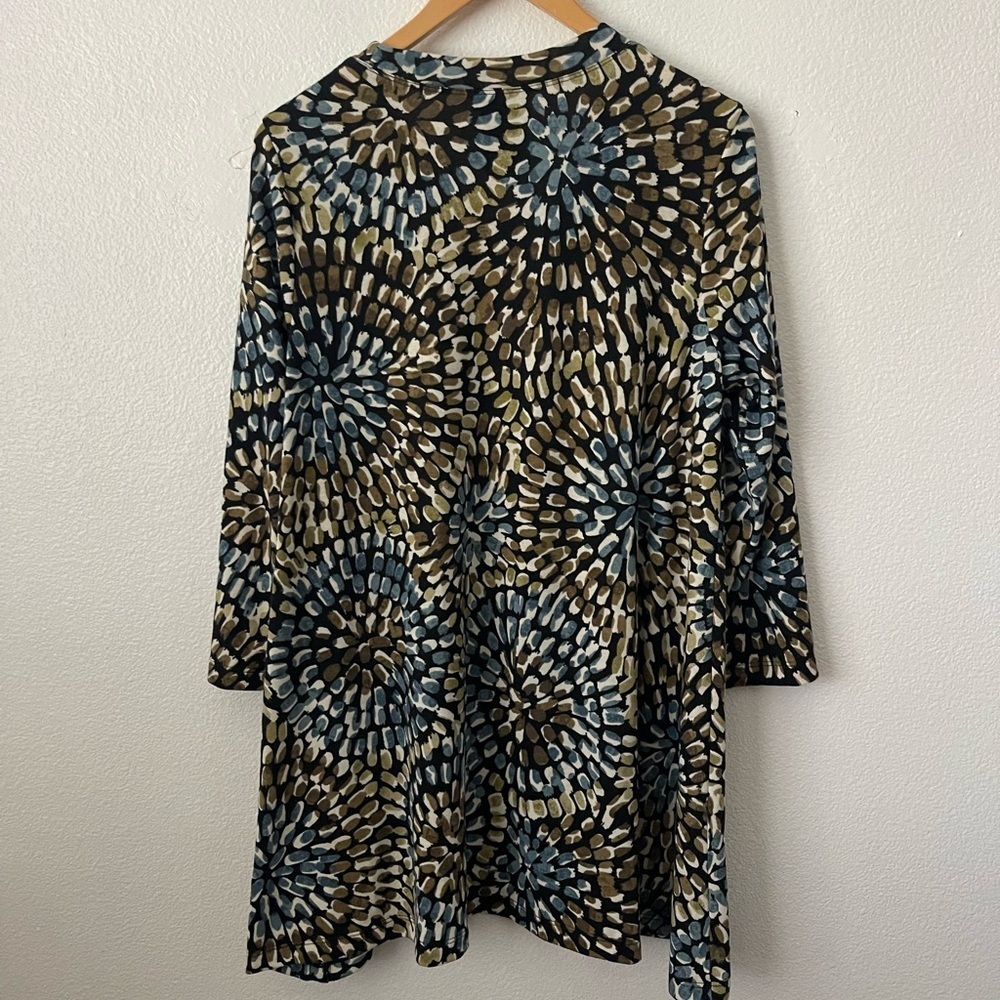Premise Women's 3/4 Sleeve Tunic Top Green Detail Mosaic Detail Print - Picture 3 of 8